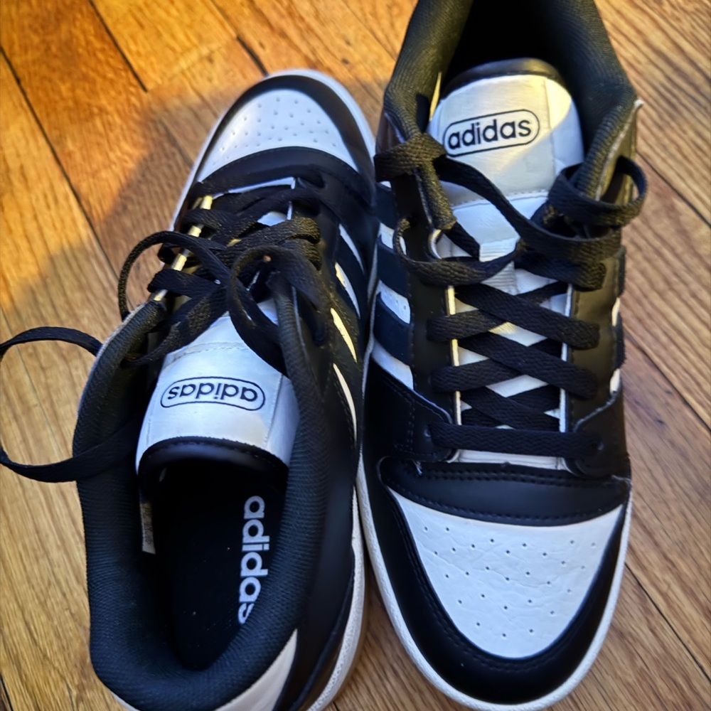 adidas Black & White Retro Court Sneaker - Picture 4 of 6